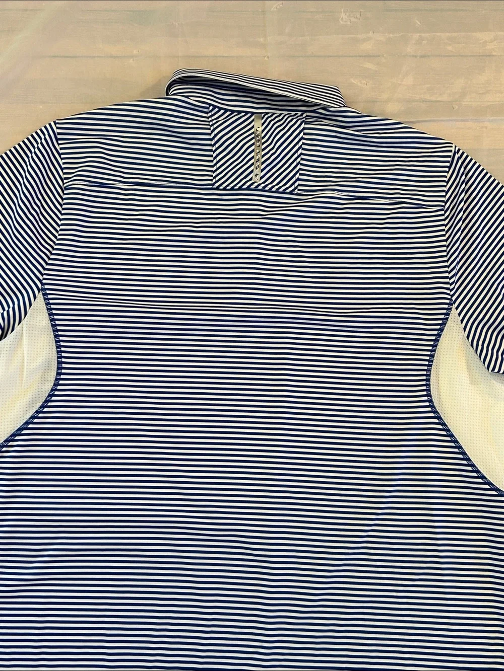 Sold Under Armour Men's Navy and White Striped Golf Polo